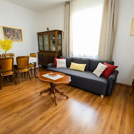 Lejlighed Center Split Apt With A Garden View