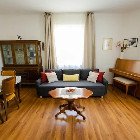 Central Garden View Home * Split