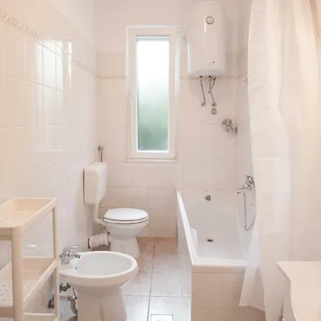 Garden View شقة سبليت